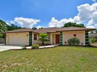 5208 Ithaca Ln, Sarasota, FL 34243