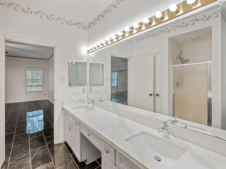 3124 Holly Hall St #3124 — Photo 11