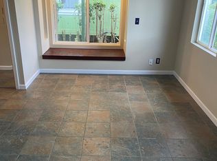 54-3858 Akoni Pule Hwy #C, Kapaau, HI 96755