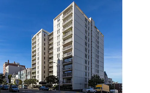 2200 Pacific Ave Photo 1