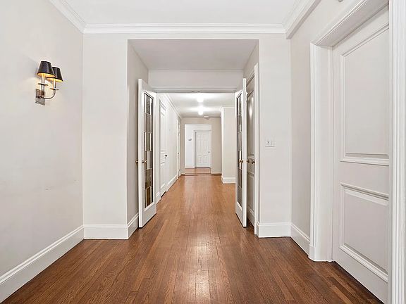 5th image of 447 E 57th St #9