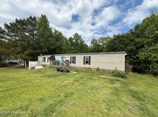 141 Blue Heron Rd, Hubert, NC 28539