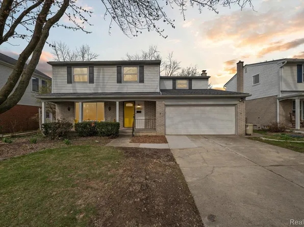 519 N Manitou Ave, Clawson, MI 48017