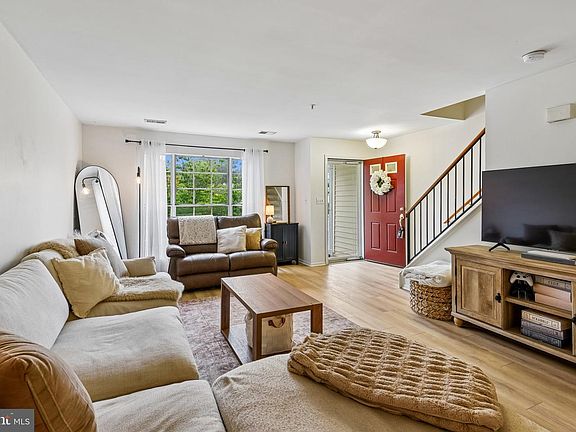 5th image of 1431 Nestlewood Ct