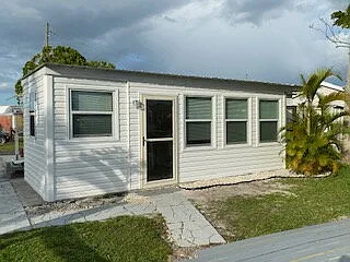 1 bed, 1.0 bath, 448 sqft, $1,400 — Photo 2