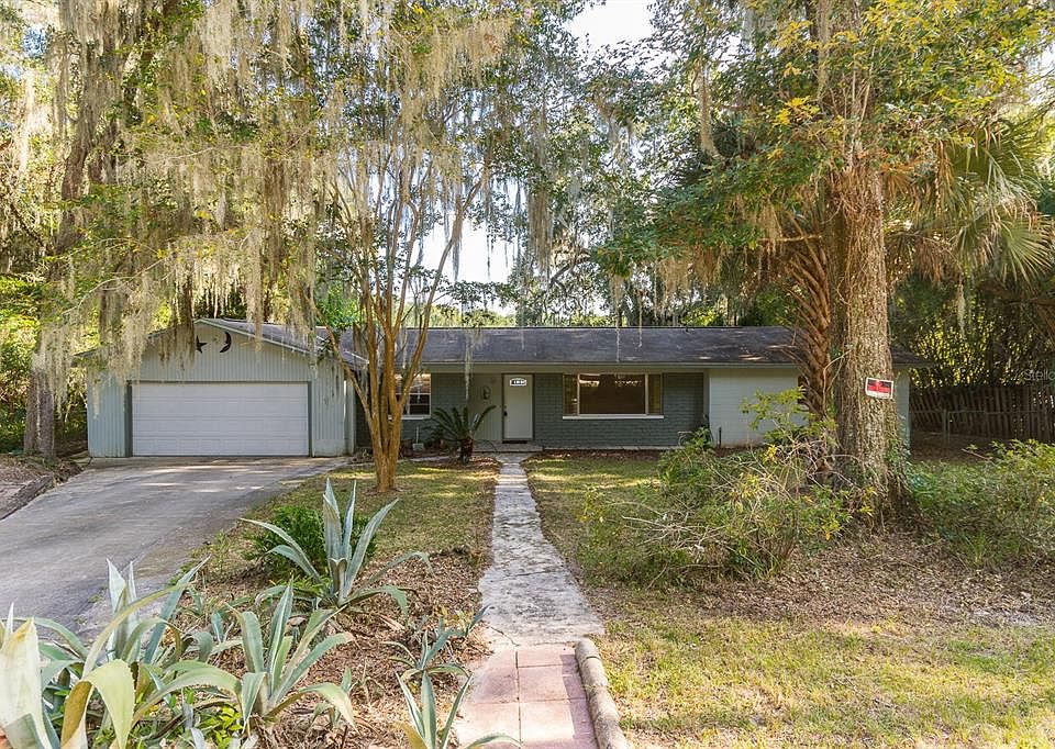 1st image of 2951 SE 24th Pl
