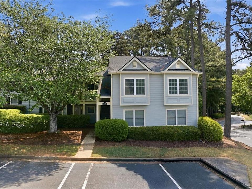 1st image of 18 Matawan Cir SE #18