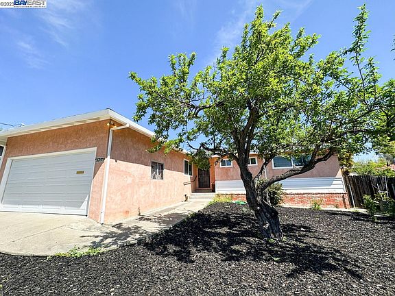 4304 Edwards Ln, Castro Valley, CA 94546 | MLS #41036275 | Zillow