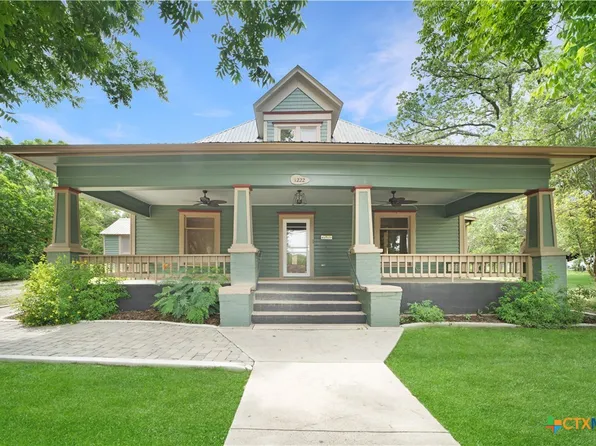 1222 W Hopkins St, San Marcos, TX 78666