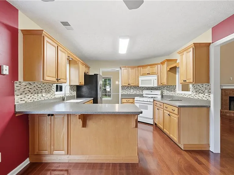 1632 Cagle Ct — Photo 15