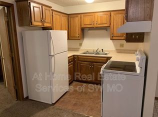 2049 S National Ave APT 5, Springfield, MO 65804