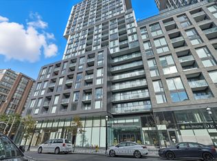 158 Front St E #2107, Toronto, ON M5A 0K9
