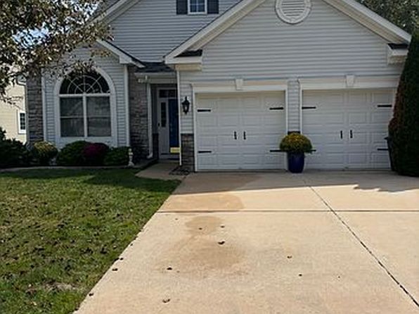 79 Spring Lake Blvd