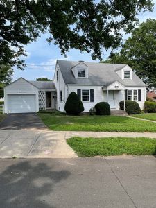 114 Quaker Road, Hamden, CT, 06517