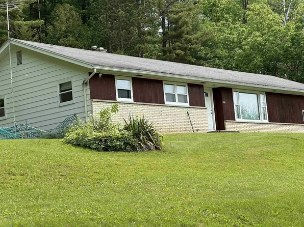 9312 Spring Valley Road, Mazomanie, WI 53560