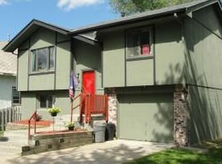 1617 S 10th St, Council Bluffs, IA 51501
