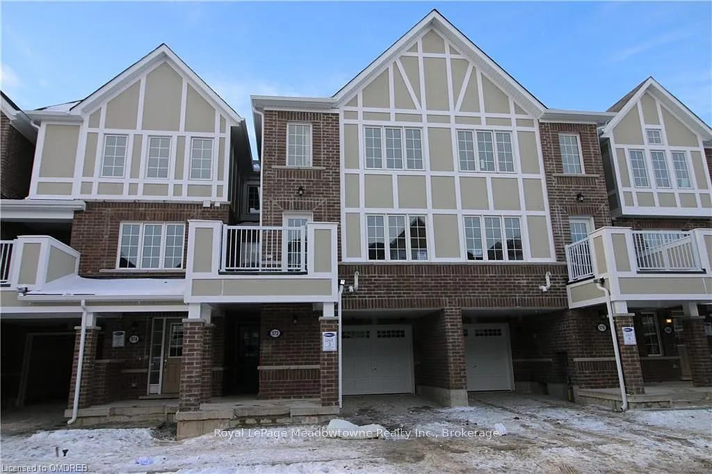 3 bed, $3,000 — Photo 1