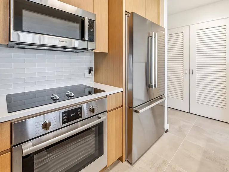 1388 Kapiolani Blvd #1701 — Photo 8