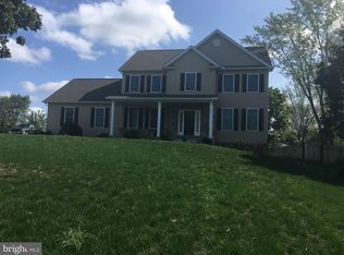 1370 Old Willow Mill Rd, Mechanicsburg, PA 17050
