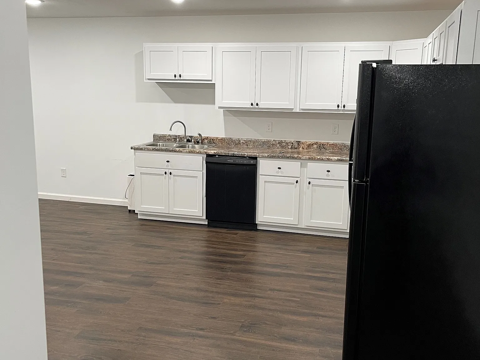 827 Old Corbin Pike Rd — Photo 3