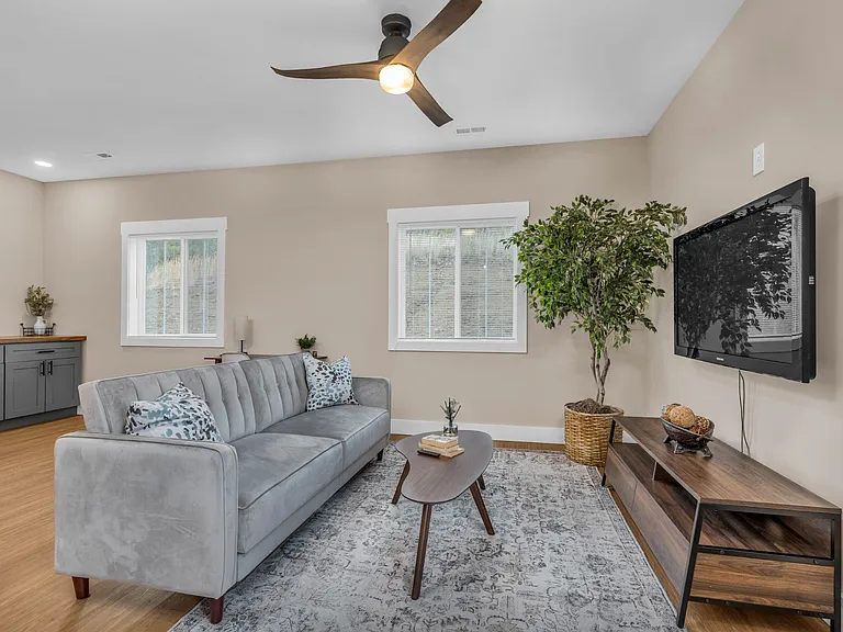 5222 Bell Ridge Dr #C — Photo 1