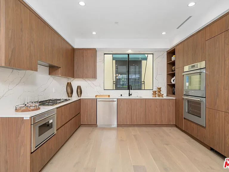 4326 Serene Pl #4 — Photo 37