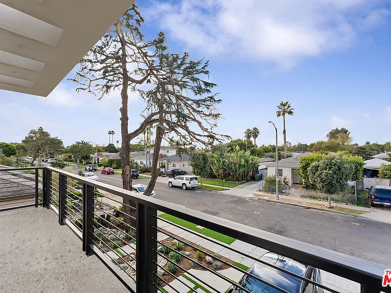 3932 Minerva Ave — Photo 33
