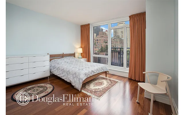 Rented by Douglas Elliman | media 21