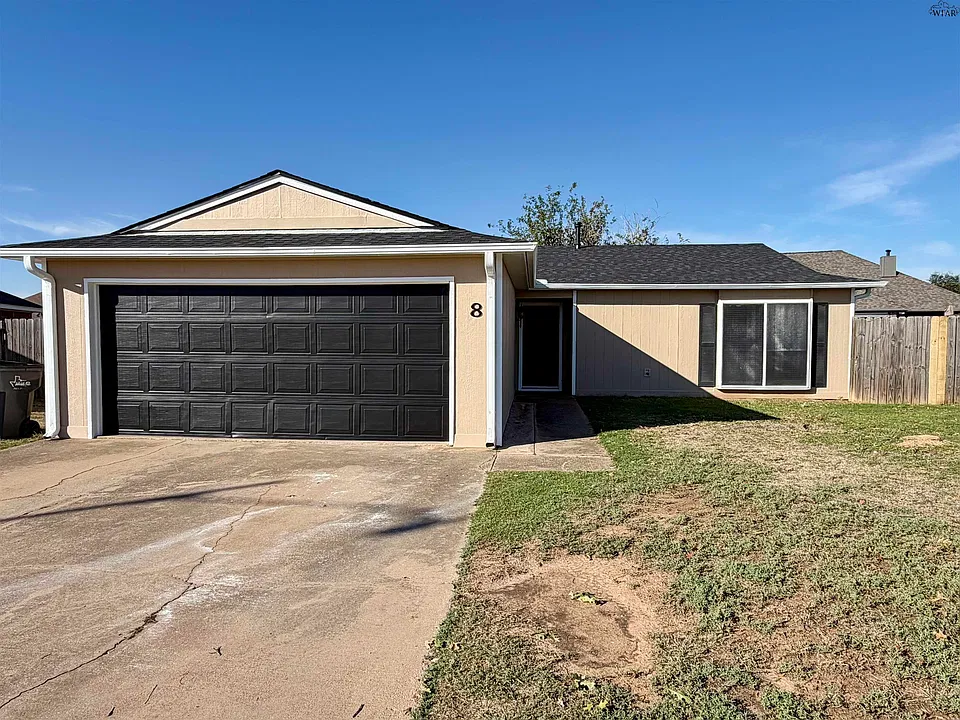 8 Jennifer Ct