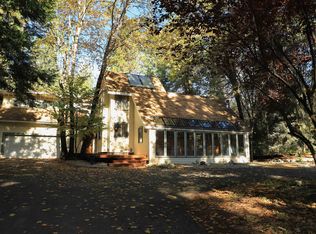 2824 S Old Stage Rd, Mount Shasta, CA 96067