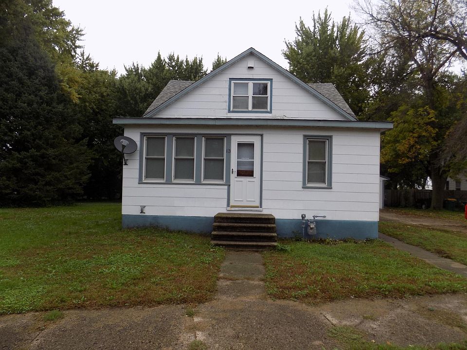 1st image of 113 Center St