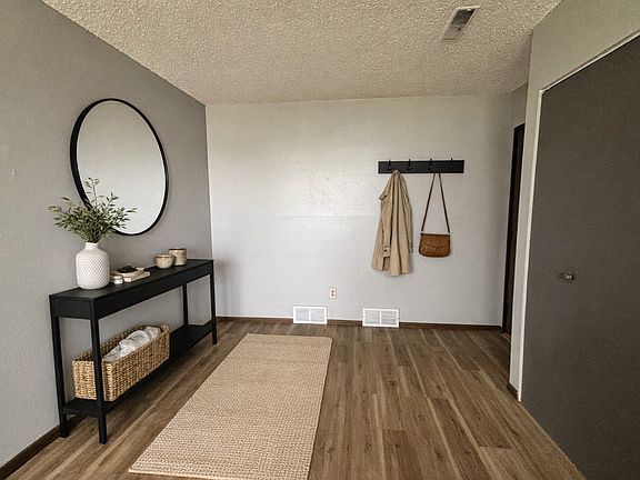 2nd image of 3749 W 9th St APT 1