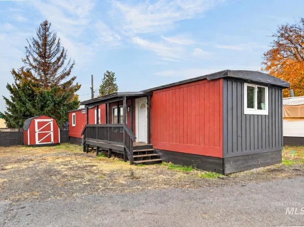 603 W Palouse River Dr Trailer 64, Moscow, ID 83843