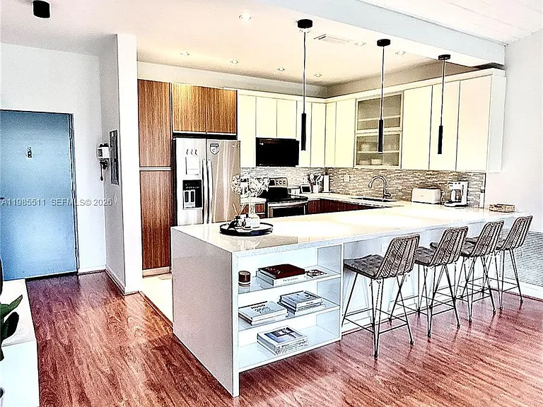 101 Ocean Lane Dr #4011 — Photo 3