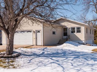 425 3rd Ave SE, Stewartville, MN 55976
