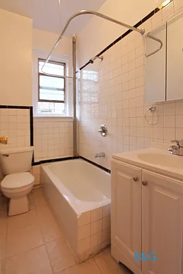 Rented by E and G Realty Group | media 14