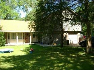 8214 Park St, Burlington, WI 53105