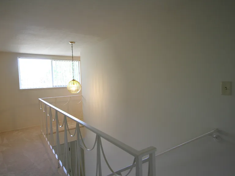 2003 Town And Country Ln #2 — Photo 6