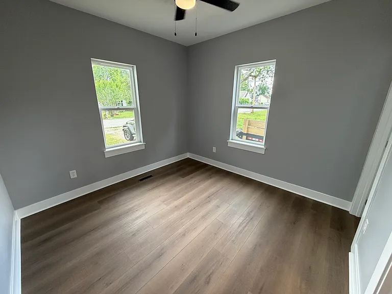 121 Hamblen Ave — Photo 6