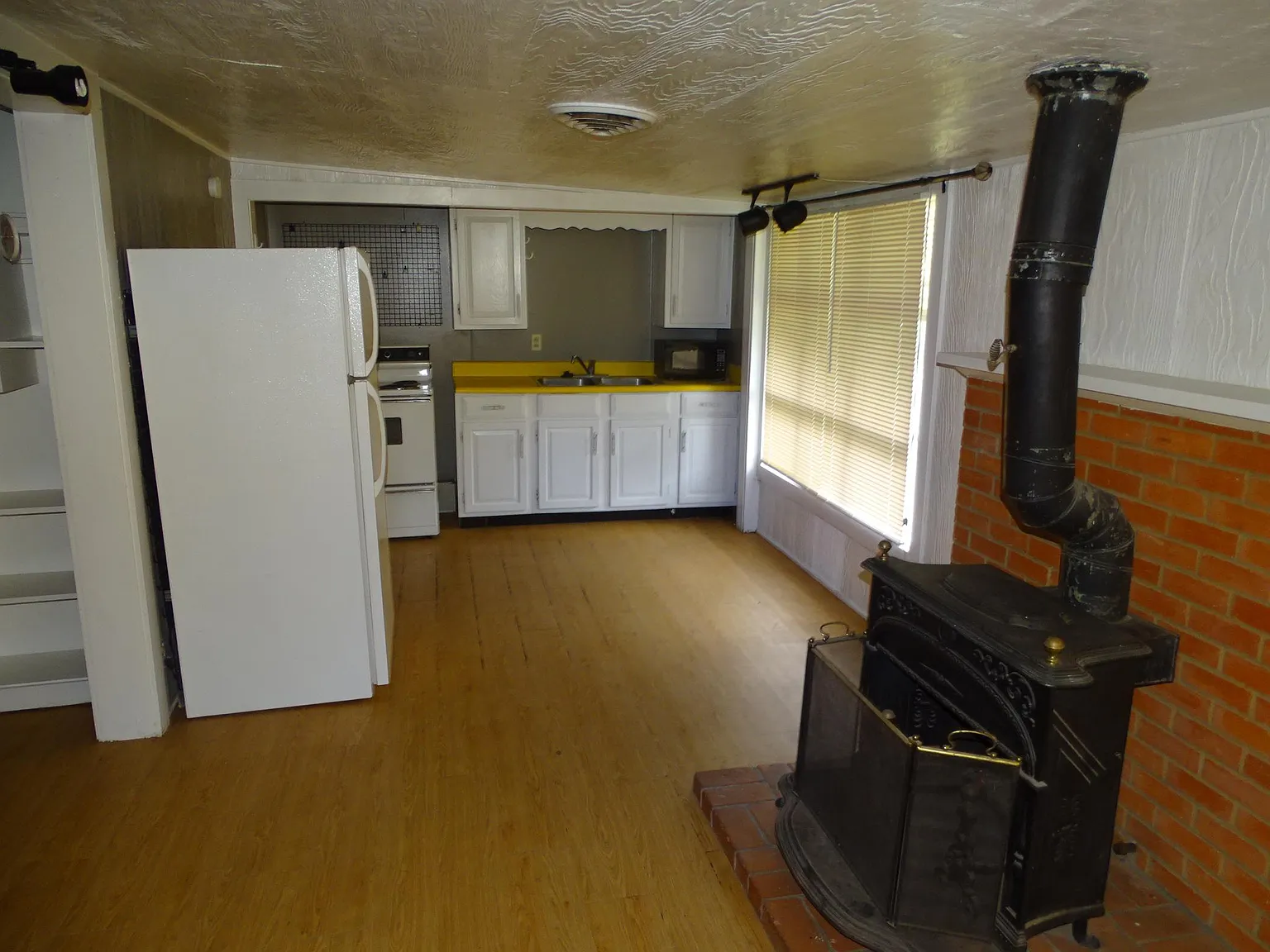 1 bed, 661 sqft, $650 — Photo 2