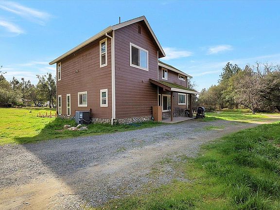 3rd image of 13980 Mountain House Rd