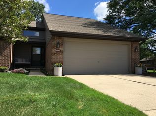 46085 E Meadows Cir, Macomb, MI 48044