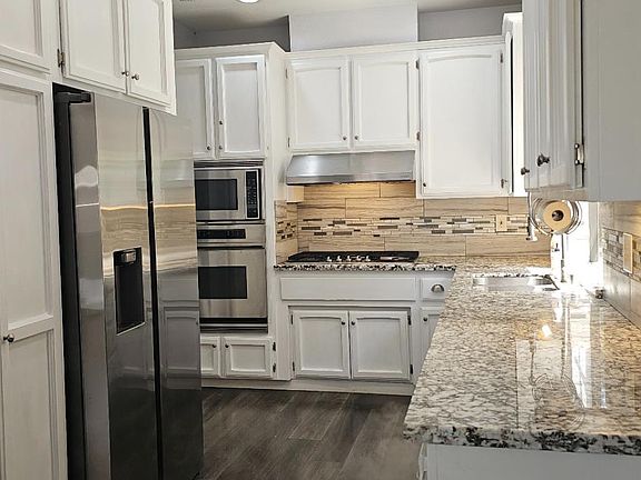 2nd image of 7427 Black Tree Ln