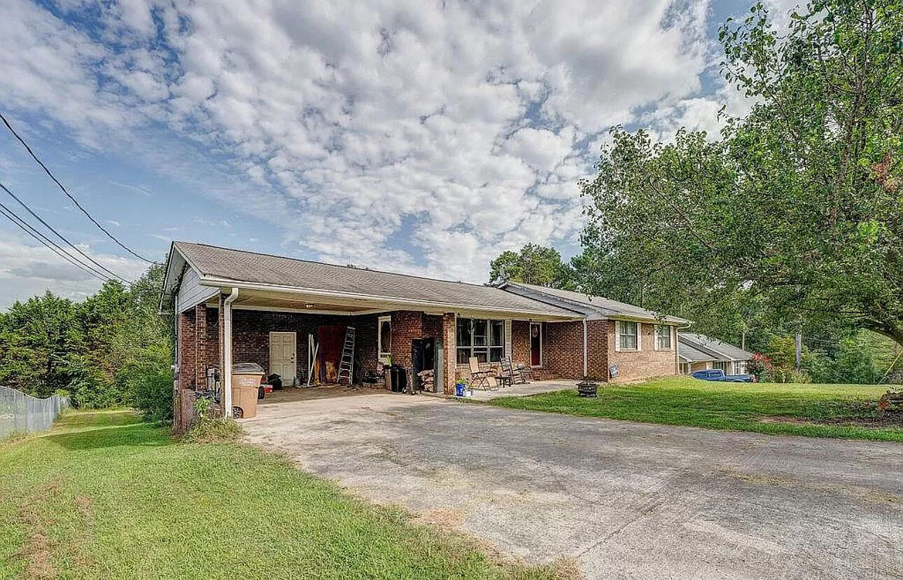 173 Pioneer Dr NW, Dalton, GA 30721 Zillow