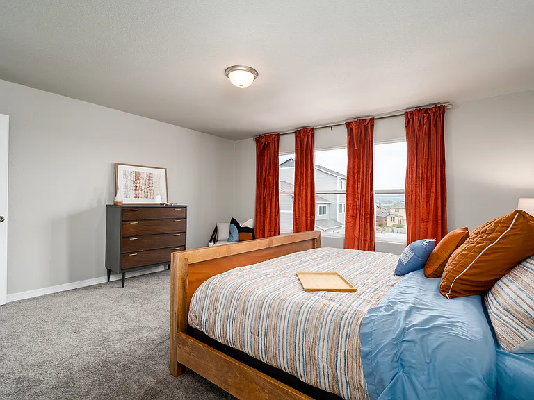 King bed, Smart TV (not in pic)