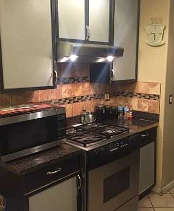 4th image of 15556 Dupage Blvd