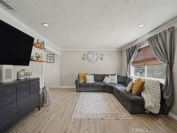5th image of 11996 Chervil St