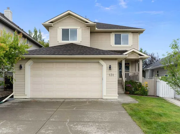 131 E Valley Stream Close NW, Calgary, AB T3B 5V7