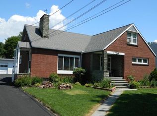 1709 Newell Rd, Endicott, NY 13760