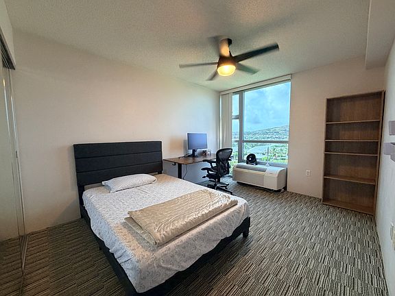 3rd image of 7000 Hawaii Kai Dr #2702